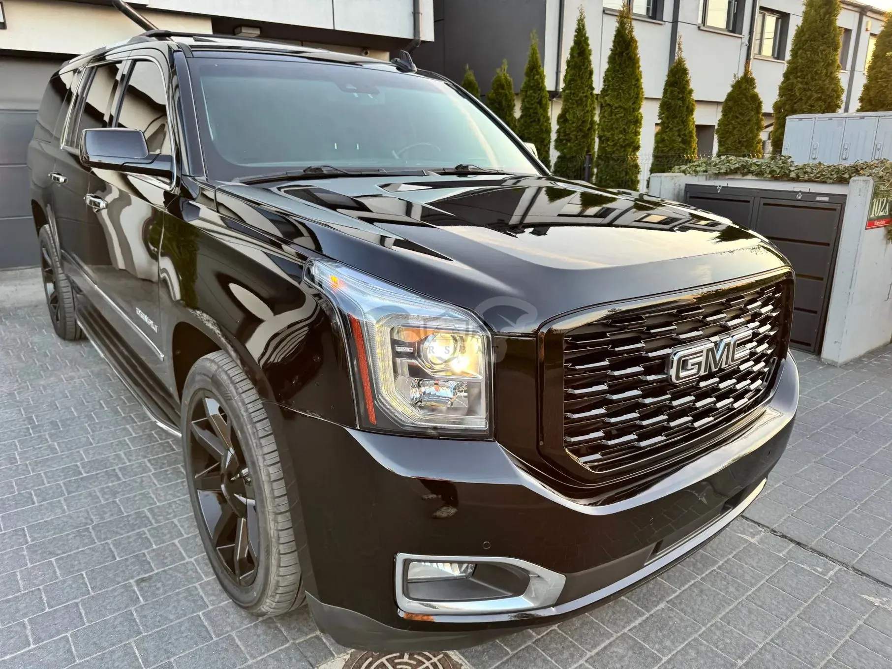 GMC Yukon Denali 6.2 XL 2018