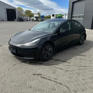 Tesla Model 3 Long Range RWD 2022