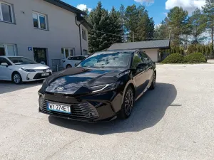 Toyota Camry 2024