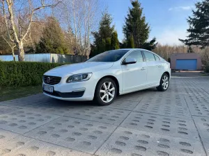 Volvo S60 II D4 Drive-E Momentum 2016