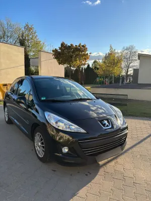 Peugeot 207 1.4 16V Trendy 2010