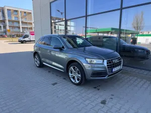 Audi Q5 FY 2.0 TFSI Quattro S tronic design 2017