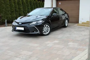 Toyota Camry 2.5 Hybrid Comfort CVT 2023