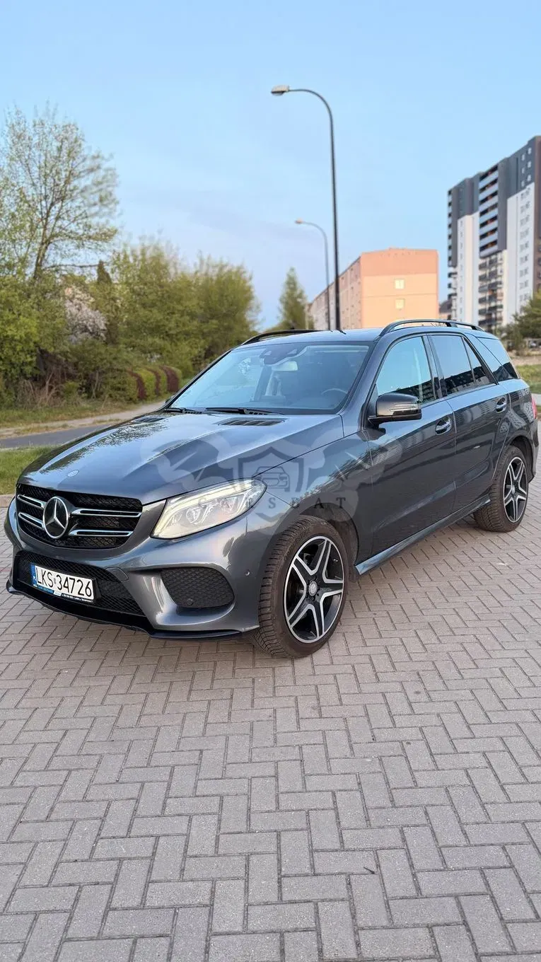 Mercedes-Benz GLE W166 350 d 4Matic 9G-TRONIC 2015