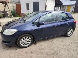 Toyota Auris I 2.0 D-4D Sol 2007
