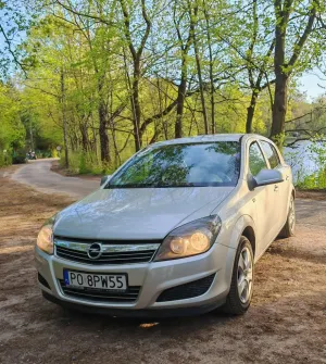Opel Astra H 1.6 2012