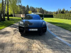 Porsche Panamera 4 E-Hybrid 2025