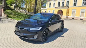 Tesla Model X 2017