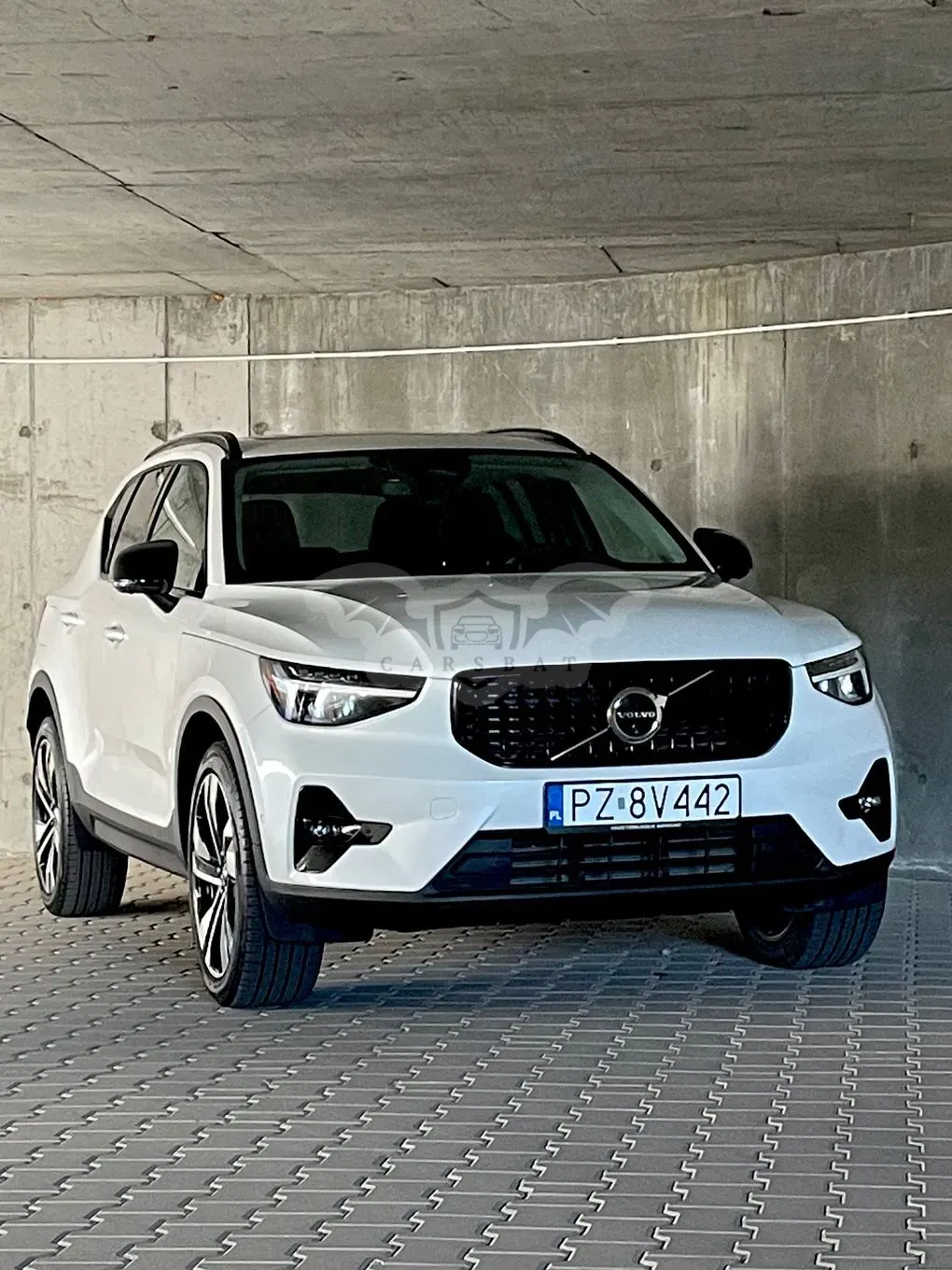 Volvo XC40 B5 B AWD Ultimate Dark 2024