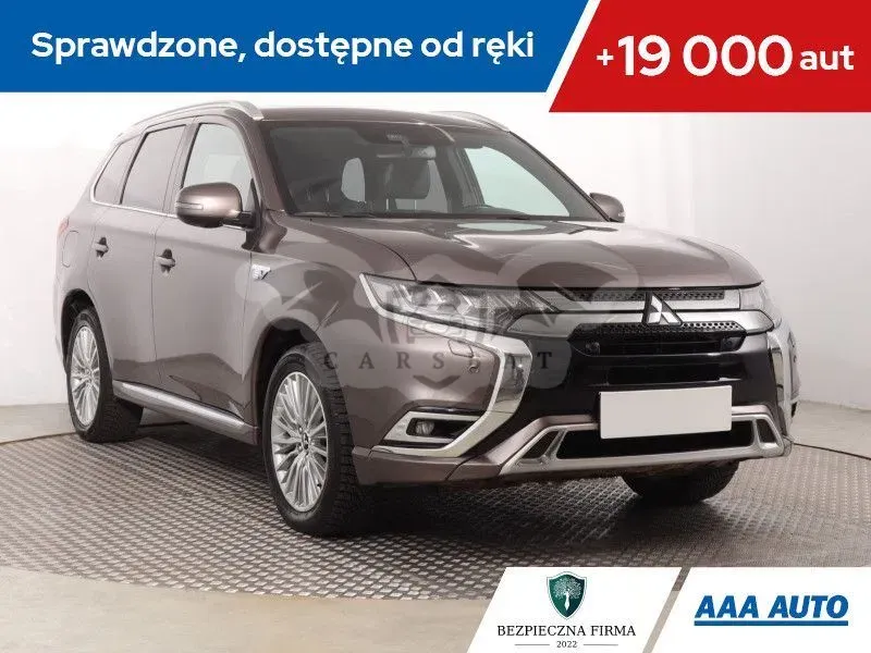 Mitsubishi Outlander III 2020