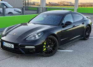 Porsche Panamera Turbo S 2019