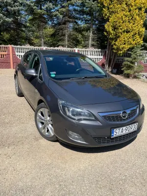 Opel Astra J 1.7 CDTI DPF 2009