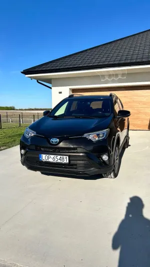 Toyota Rav4 IV Hybrid Premium 4x2 2017