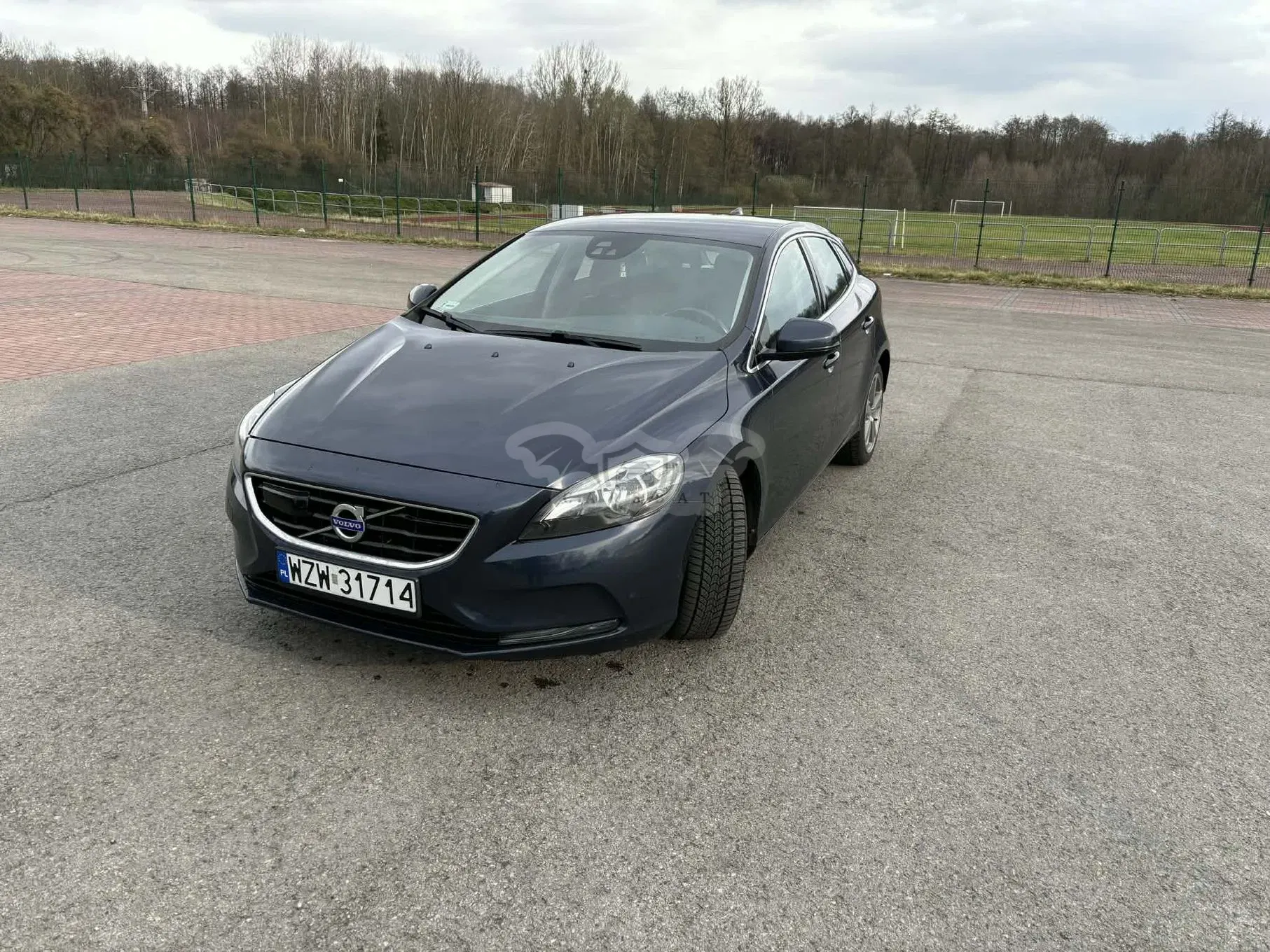Volvo V40 II 2014