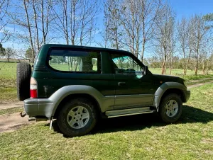 Toyota Land Cruiser III 1999