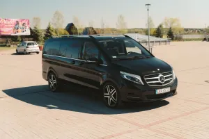 Mercedes-Benz V II 250 (BlueTEC) d Avantgarde 7G-Tronic (d³ugi) 2015