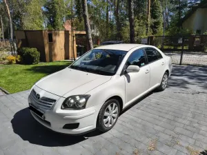 Toyota Avensis II 2.0 D-4D 2008