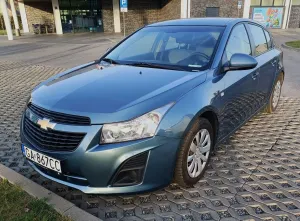 Chevrolet Cruze 1.8 LS+ 2012