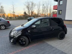 Renault Twingo II 1.2 LEV 16V 75 Dynamique 2011