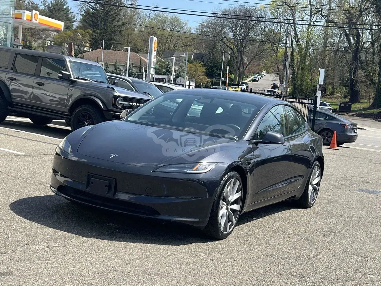 Tesla Model 3 2024