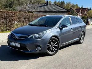 Toyota Avensis III 2.0 D-4D Executive 2012