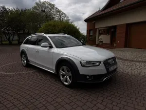 Audi A4 B8 2.0 TDI DPF S tronic 2013