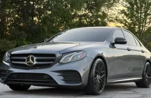 Mercedes-Benz E W213 300 9G-TRONIC AMG Line 2017