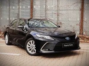 Toyota Camry 2.5 Hybrid Comfort CVT 2021