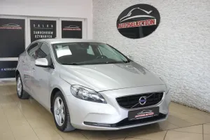 Volvo V40 II 2013