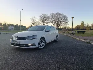 Volkswagen Passat B7 2.0 TDI DPF Highline 2011
