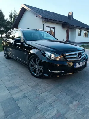 Mercedes-Benz C W204 2011
