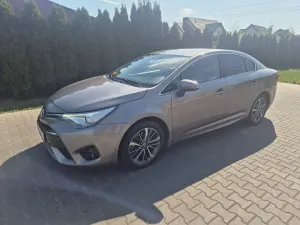 Toyota Avensis III 2.0 D-4D Premium 2015