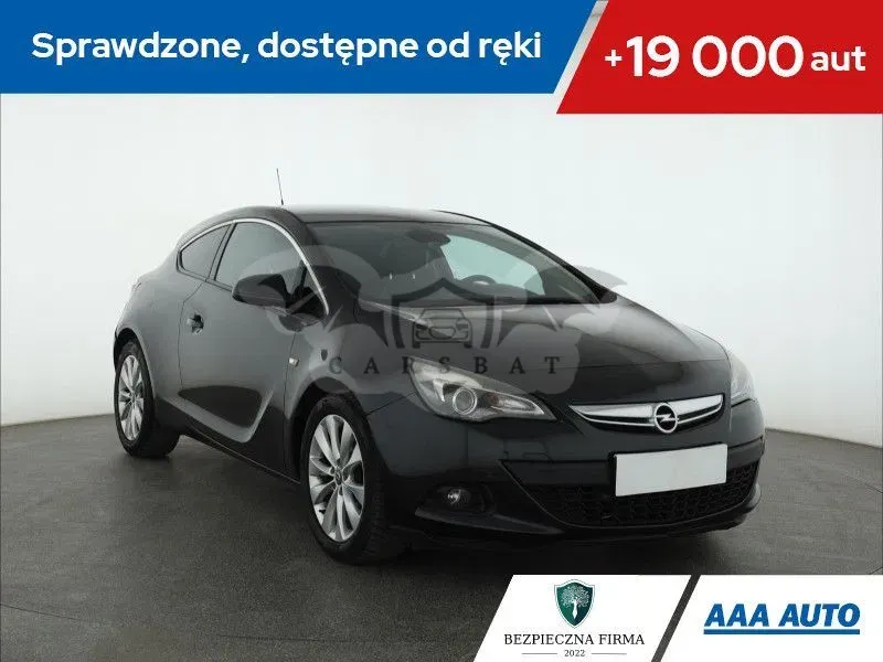 Opel Astra J 2012