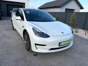 Tesla Model 3 RWD 2021