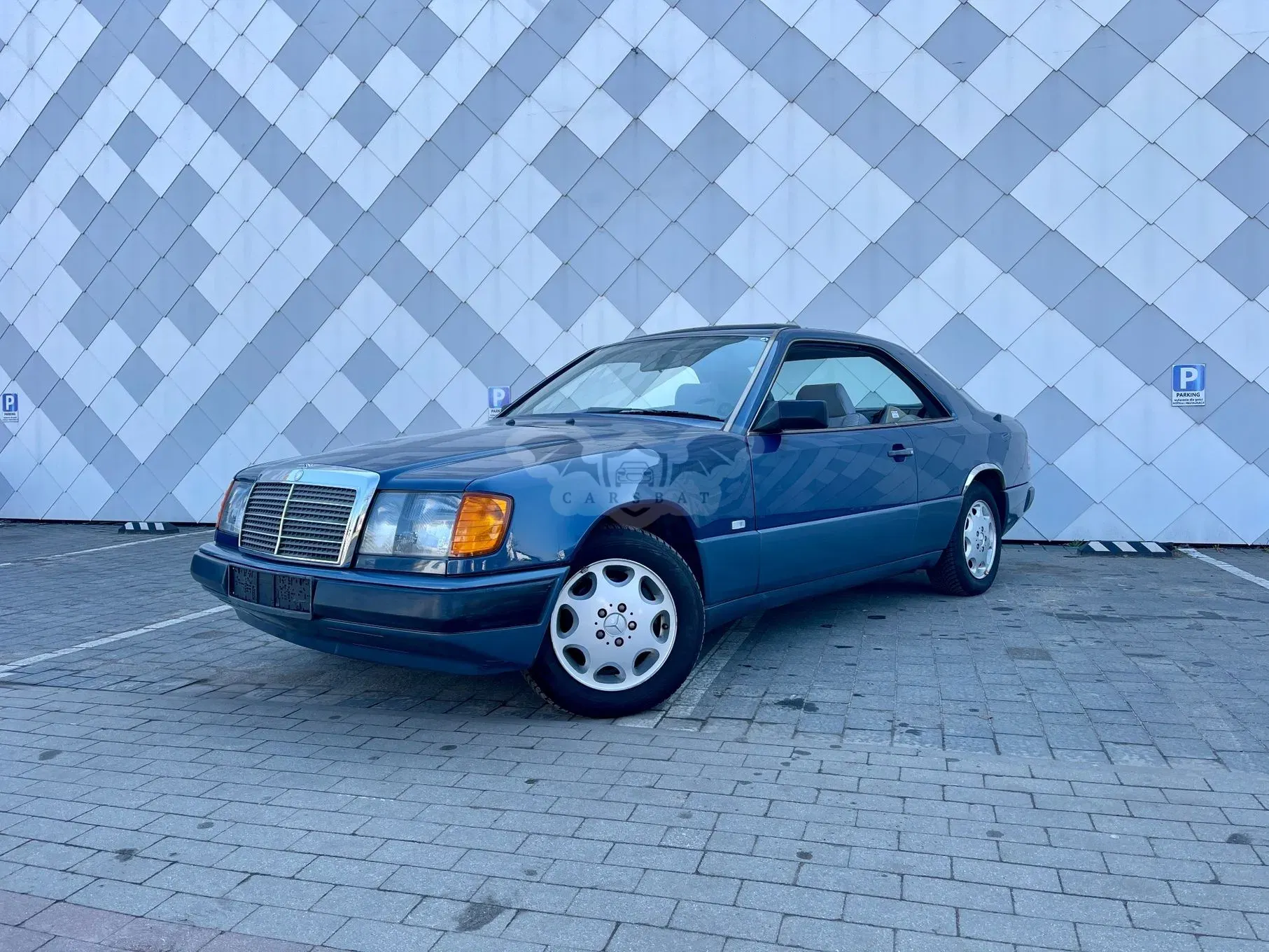 Mercedes-Benz E 1989
