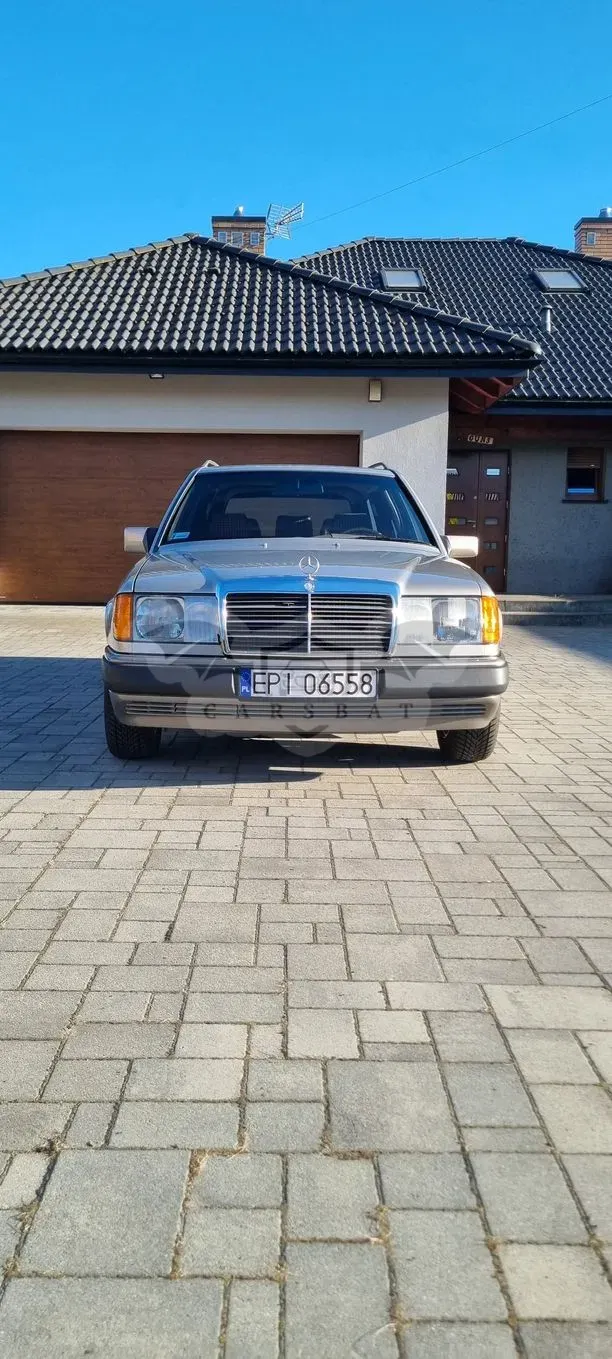 Mercedes-Benz E 1991