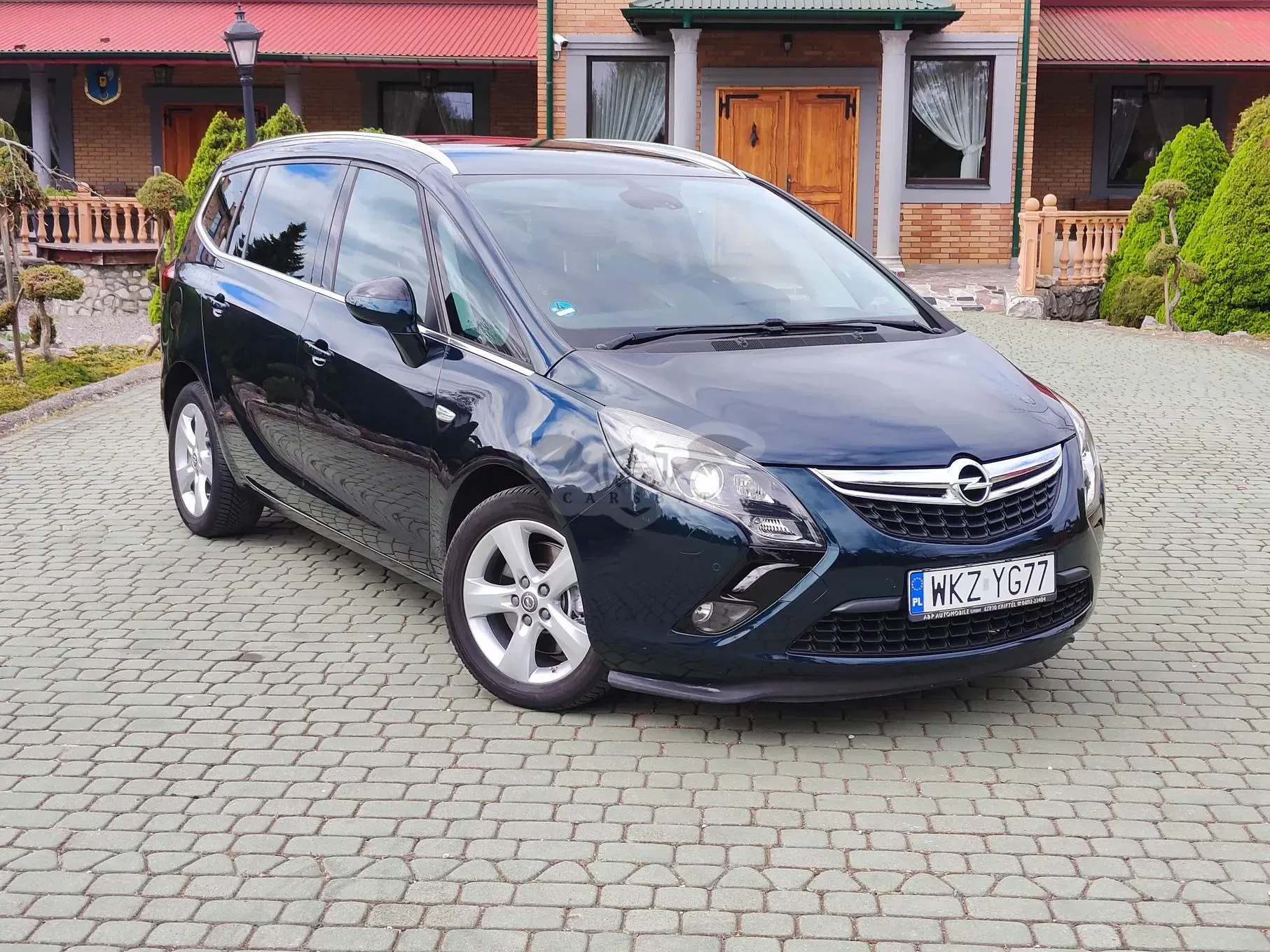 Opel Zafira C Tourer 1.6 SIDI Turbo Innovation 2014