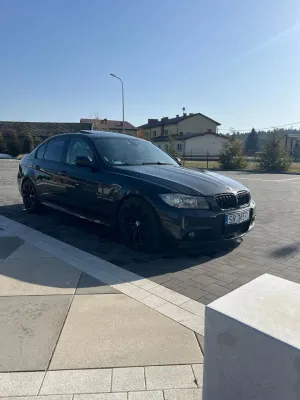 BMW 3 Series E90/E91/E92/E93 335i xDrive 2008