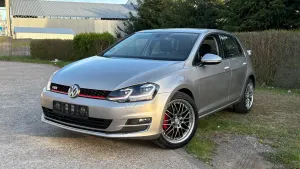 Volkswagen Golf VII 1.4 TSI BlueMotion Technology Highline 2013