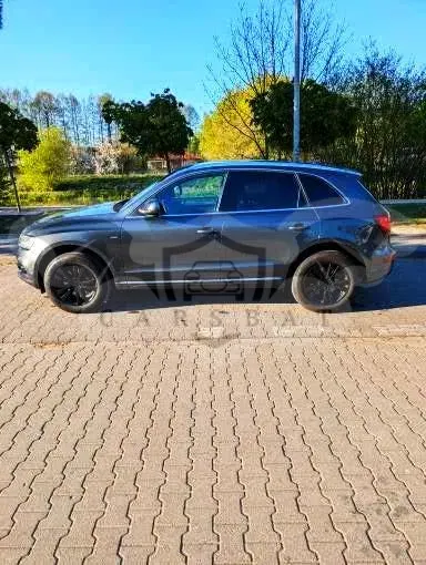 Audi Q5 8R 2012