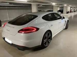 Porsche Panamera Edition 2016