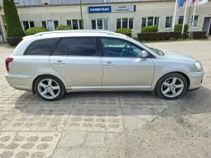 Toyota Avensis II 2.2 D-4D Prestige Premium 2008