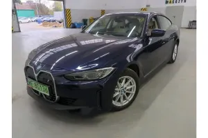 BMW i4 2023