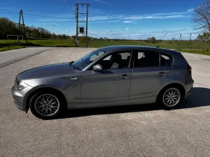 BMW 1 Series E81/E87 118d 2009