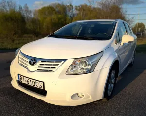 Toyota Avensis III 2.0 D-4D Sol Premium 2011