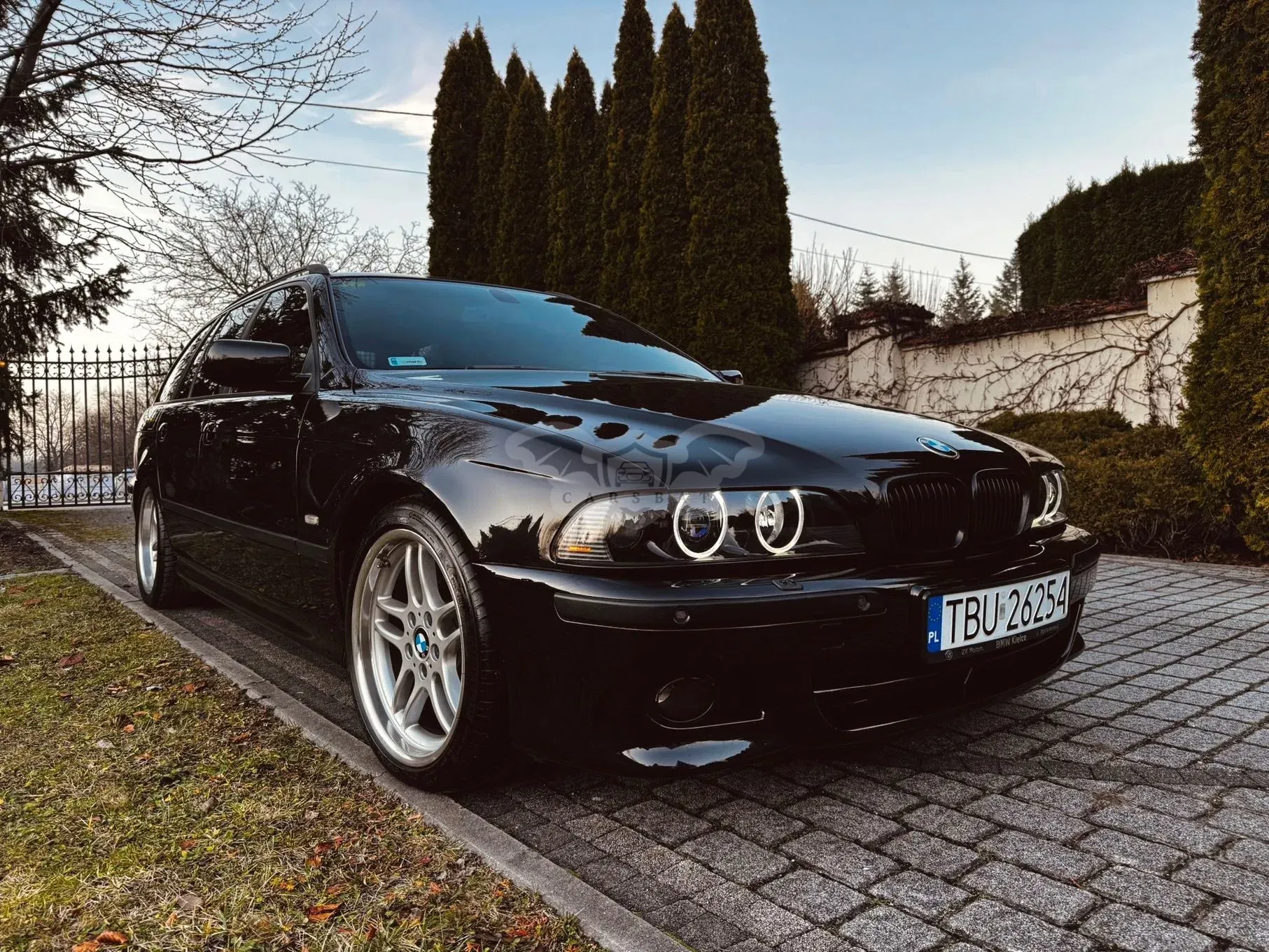 BMW 5 Series E39 2001