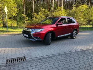 Mitsubishi Outlander III ver-2-0-intense-plus-4wd-cvt 2015