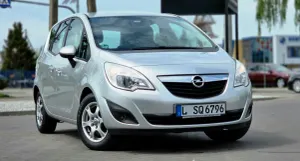 Opel Meriva II (2010-) 1.4 Active 2010