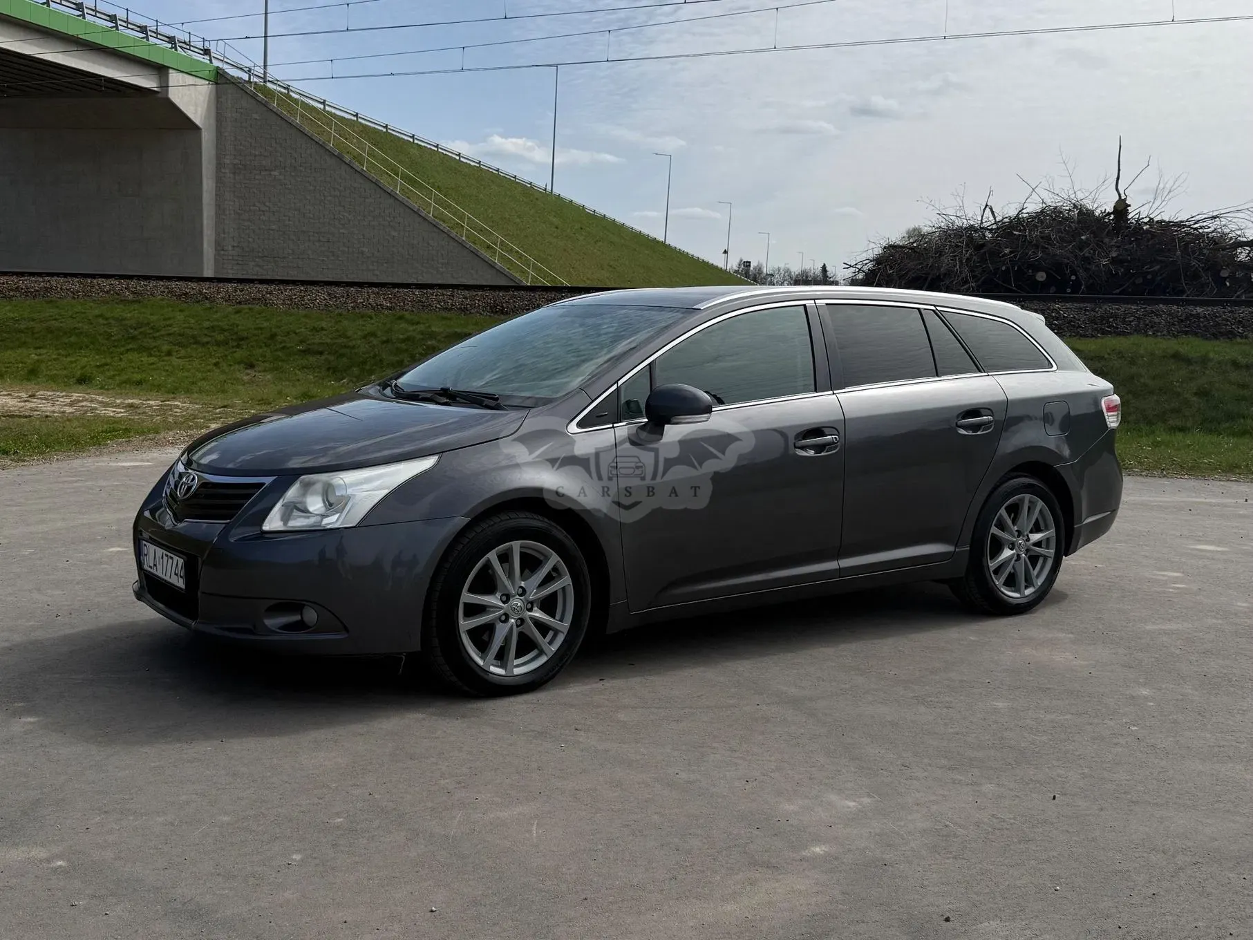 Toyota Avensis III 2.0 D-4D 2011