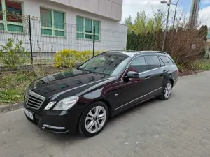 Mercedes-Benz E W212/W207 250 BlueTEC Avantgarde 2010